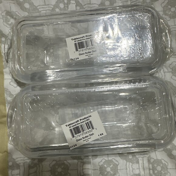 Tablecraft H124 Clear Glass Butter Dish - Pack of 2 - Picture 4 of 5